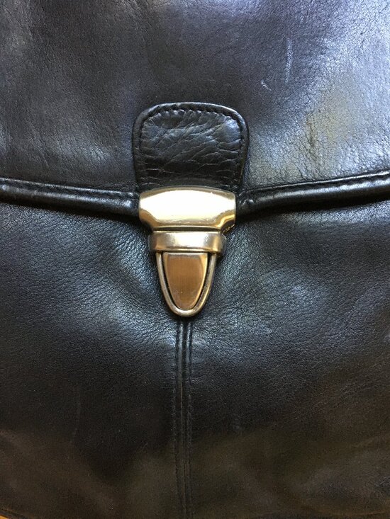 Vintage  HOBO black leather crossbody/backpack main image 9